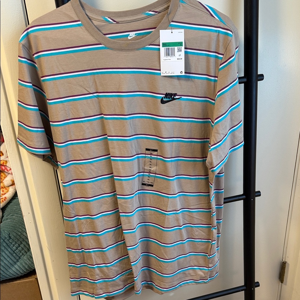 Nike New  Men's Brown Striped Short Sleeve Tee